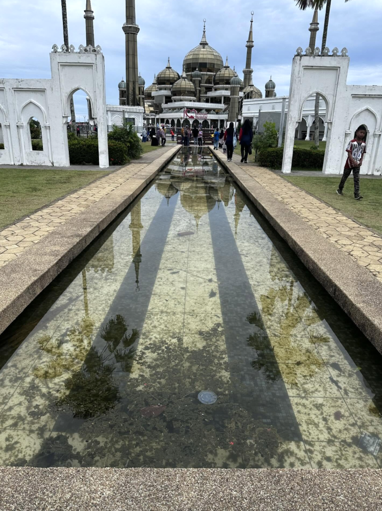 masjid kristal